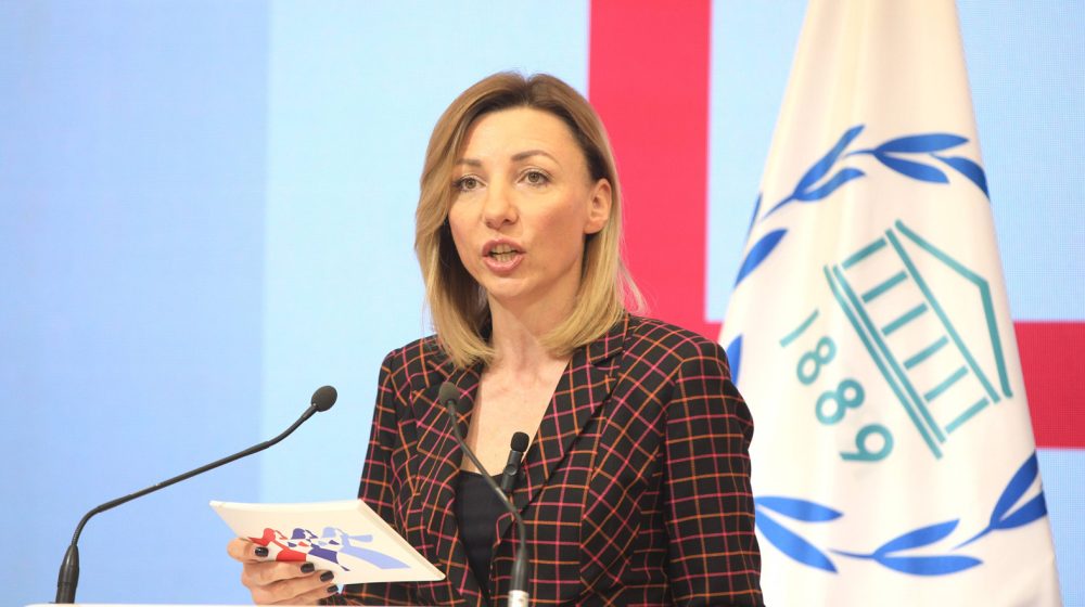 Macura: Ponoš uvredio voditeljke i gošće jedne televizije 5