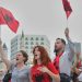 "Bez javno dostupnih dozvola i ugovora, samo su se pojavili buldožeri": Nastavljeni protesti u Albaniji protiv projekta Trampovog zeta (VIDEO) 2