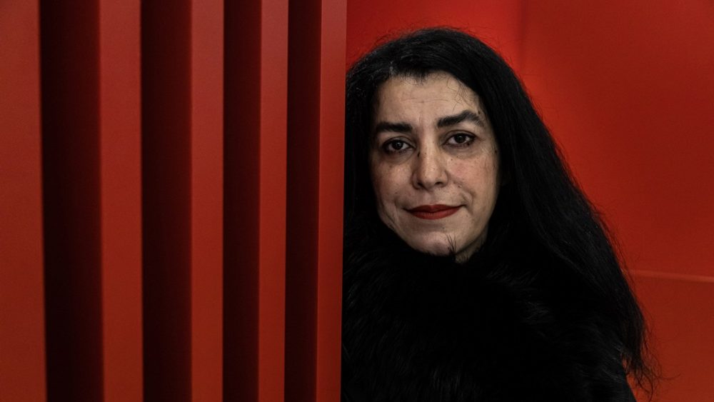 Cover image for Умерла автор графического романа «Персеполис» Марджан Сатрапи