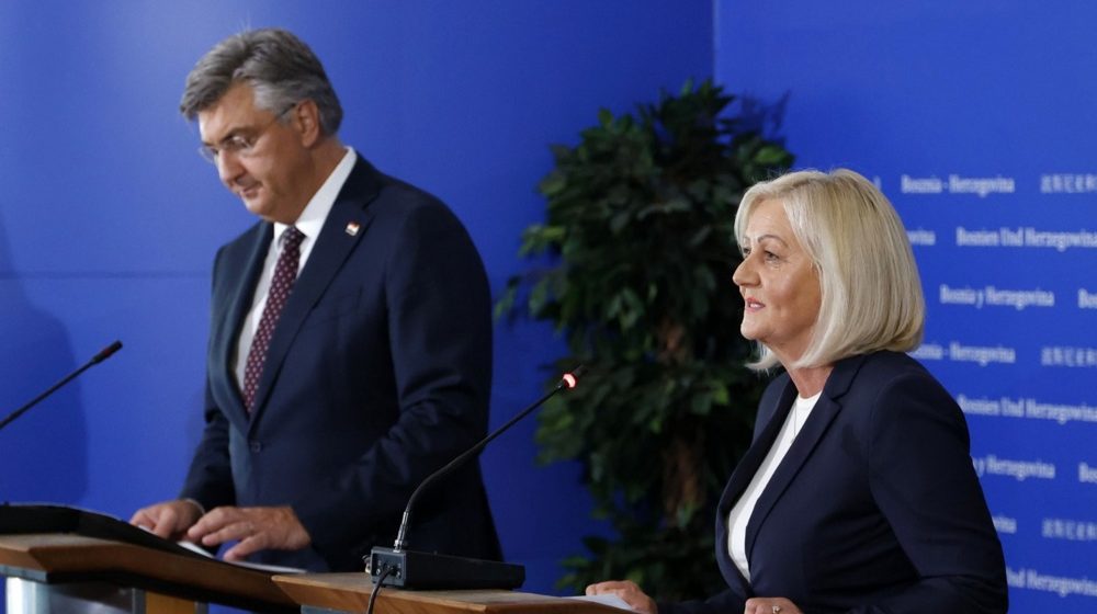 Krišto i Plenković potpisali Ugovor o graničnim prelazima: UIO strahuje od zastoja 7