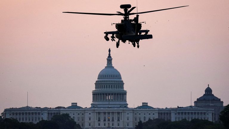 Iran oborio američki helikopter ‘Apač’, Tramp zapr