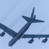 Srušio se američki vojni avion B-52 kod Los Anđelesa 7