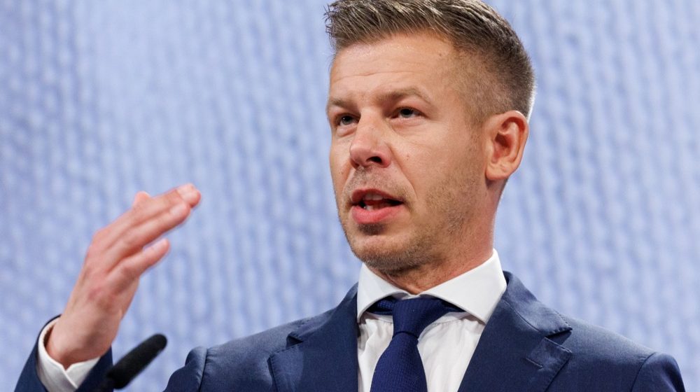 "Za tri nedelje postigli smo ono što Orban nije uspeo za 10 godina": Peter Mađar dogovorio sporazum, Ukrajini otvoren put ka EU 10