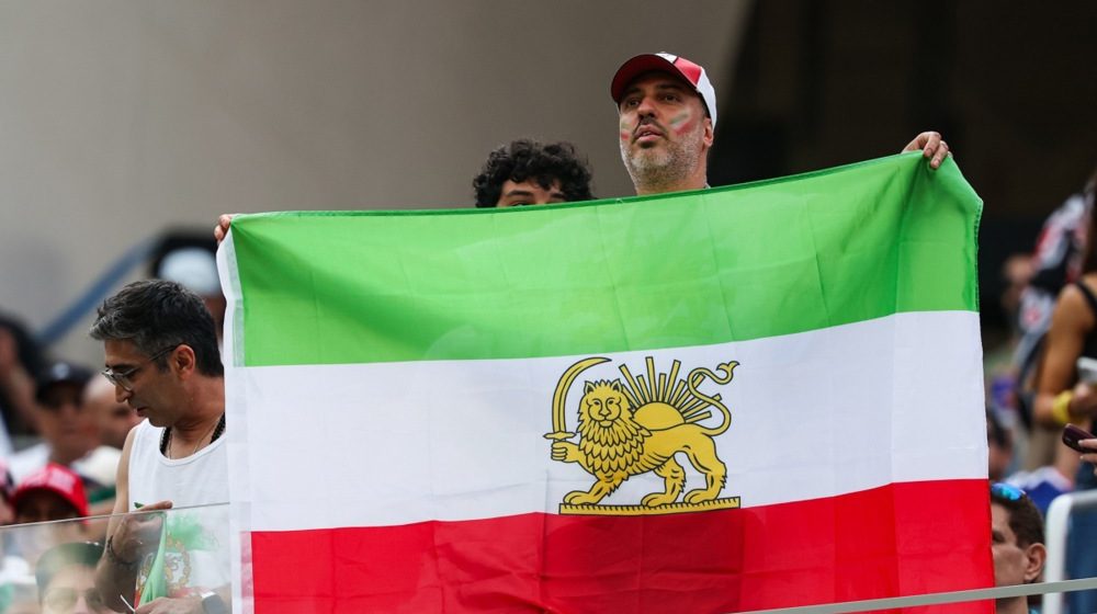 Iran zastava, Foto: EPA/CHRIS TORRES