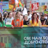 "Sve nam boje dobro stoje": Kako je danas u Sarajevu protekla sedma Parada ponosa (FOTO) 5