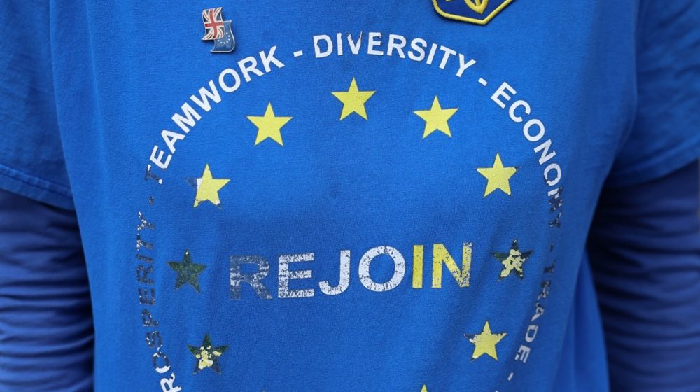 Dve trećine građana EU podržava povratak Britanije u blok 10