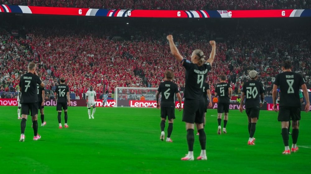 (VIDEO) Nesvakidašnji način proslave pobede igrača i navijača Norveške na Mundijalu 8