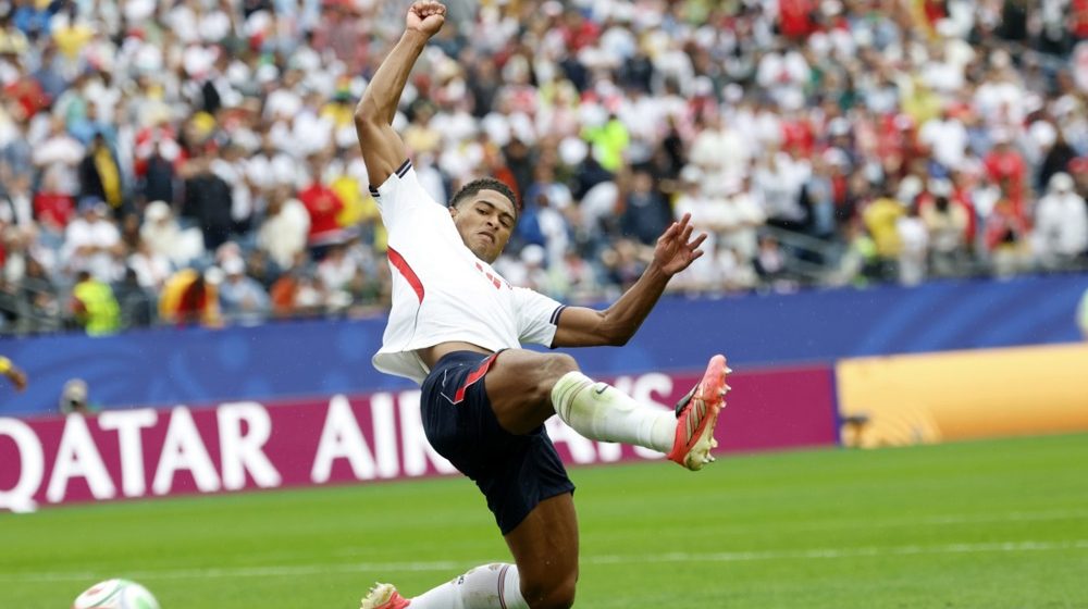 VAR se opet ne primenjuje na superzvezde: Džud Belingem je morao da dobije crveni karton (FOTO) 27