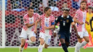 Imamo još jednu selekciju koja je eliminisana: Hrvati uz mnogo muka stigli do pobede na Mundijalu 1 Imamo još jednu selekciju koja je eliminisana: Hrvati uz mnogo muka stigli do pobede na Mundijalu 1