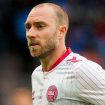 Danski fudbaler Kristijan Eriksen ponovo kolabirao na terenu: 'Dobro je' 11