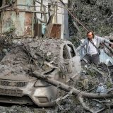 Ruski napadi širom Ukrajine: Dvoje dece među 23 žrtve, više od 100 ranjenih 5