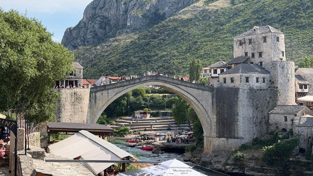 Bosna i Hercegovina - zemlja u kojoj se više navija za komšiluk, nego za domovinu 3 mostar, stari most u mostaru