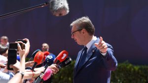 Da li predsednik Srbije zaista nije znao ništa o čarter letu za Tivat? 9