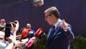 "Priznao je to i Aleksandar Vučić": Ruski list o neuspelom "beogradskom desantu" na Crnu Goru 3