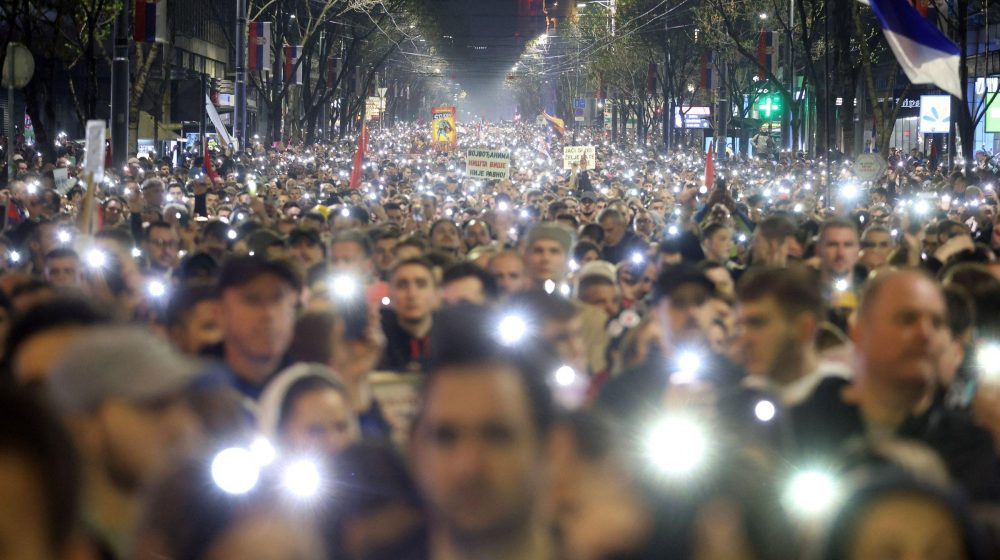 'Zvučni top' na protestu: Da li jedan dokument menja tok istrage 9