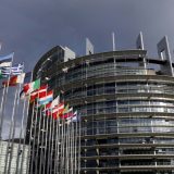 Poslanici EU izglasali stroža pravila za migrante: Šira ovlašćenja za pritvaranje i centri za deportaciju izvan bloka 4
