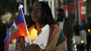 Vrhovni sud SAD dozvolio Trampu da ukine zaštitu migrantima iz Haitija i Sirije 1