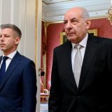 Mađarski premijer odlučan: 'Predsednik Šujok mora da ode' 6