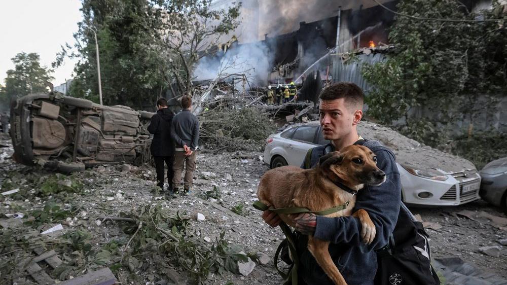 Veliki ruski napadi širom Ukrajine, najmanje 16 poginulih