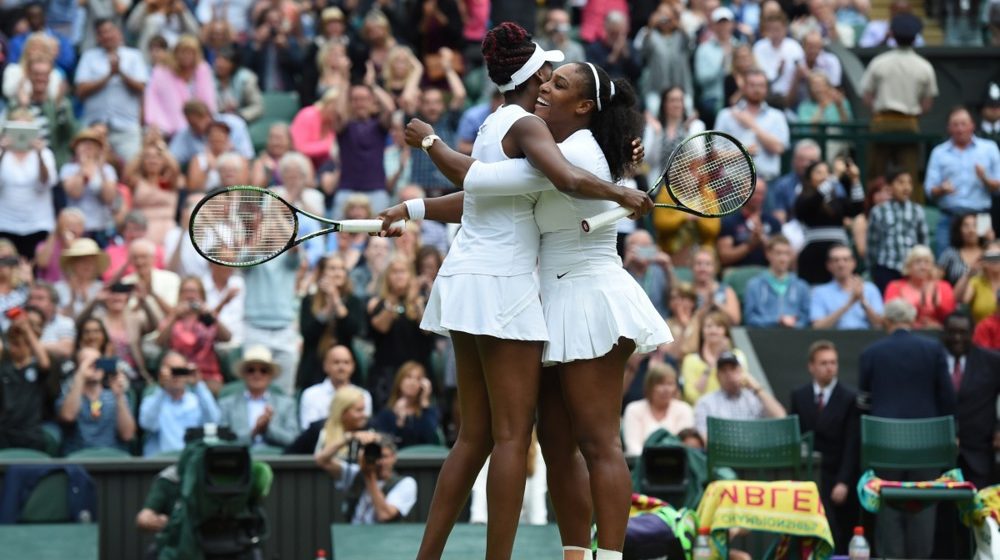 Serena i Venus Vilijams, Foto: EPA/GERRY PENNY EDITORIAL USE ONLY/NO COMMERCIAL SALES