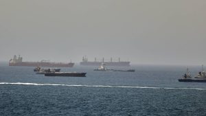 Posle napada na tanker UN prekinule evakuaciju brodova kroz Ormuski moreuz 1