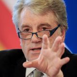 I bivši ukrajinski predsednik Viktor Juščenko se odriče poljskog Ordena belog orla 7