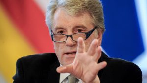 I bivši ukrajinski predsednik Viktor Juščenko se odriče poljskog Ordena belog orla
