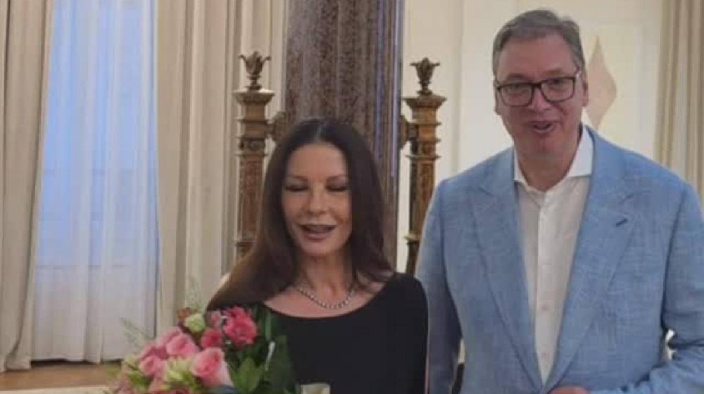 Ketrin Zita Džouns i Aleksandar Vučić