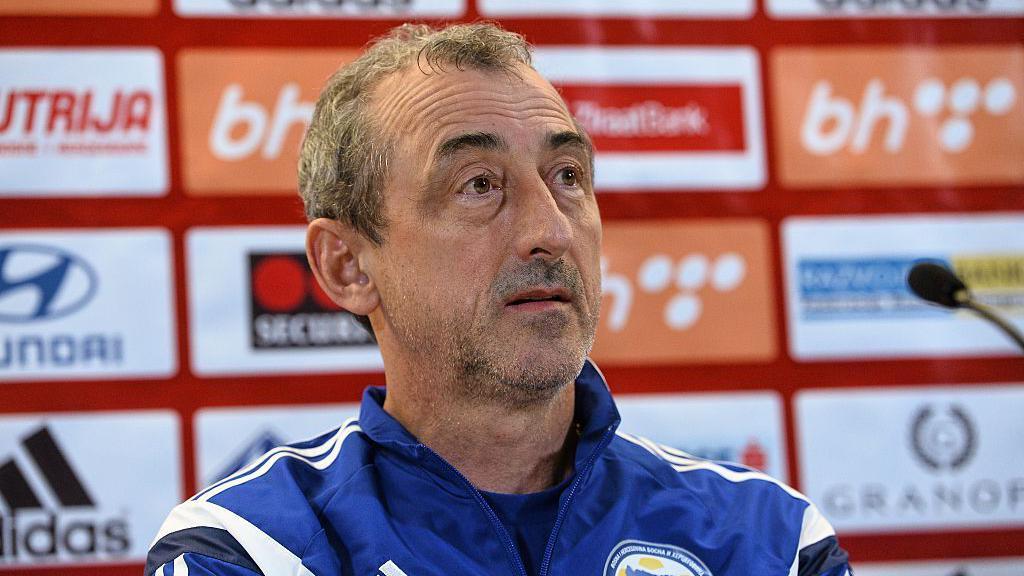 Mehmed Baždarević za BBC: 'Bosna može da prođe grupu, nisam doživeo ovakvu euforiju' 1 Mehmed Baždarević