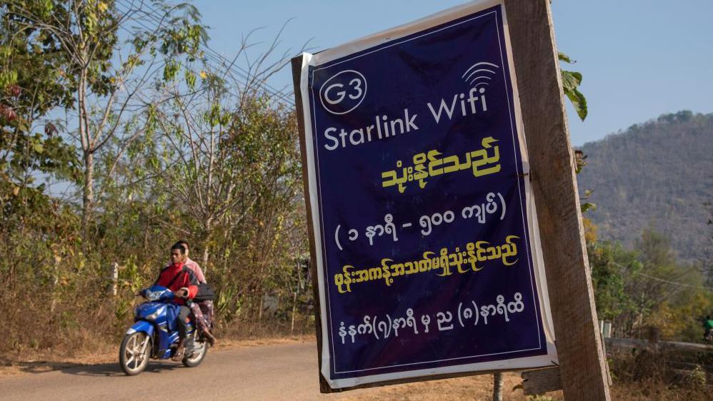 'Gurnuti u mrak': Od Mjanmara do Venecuele borbe protiv blokada interneta 1 Starlink kafići