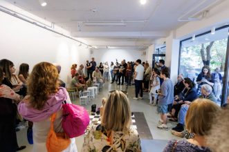 Otvorena izložba „Iluzije treba čuvati na sobnoj temperaturi“ Marka Crnobrnje i Stefana Tićmija u galeriji Novembar (FOTO) 5