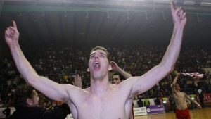 Zvezda posle 16 godina vratila bivšeg kapitena i reprezentativca Srbije 2