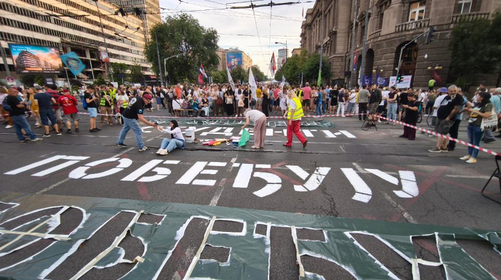 Protest u Beogradu: Pročitan Manifest akademske zajednice (FOTO) 9