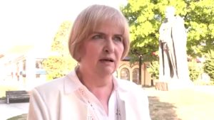 Profesorka Valjevske gimnazije želi na sudu da dokaže da je rak dobila zbog bombardovanja 1999. 15