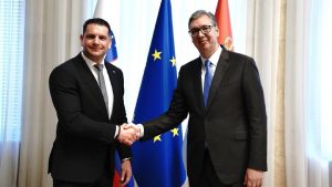 Vučić sa predsednikom parlamenta Slovenije o jačanju odnosa i regionalnim i evropskim pitanjima 18 Vučić sa predsednikom parlamenta Slovenije o jačanju odnosa i regionalnim i evropskim pitanjima 13