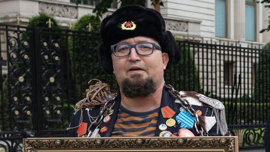 Ruski umetnik i žestoki kritičar Putina ubijen u Poljskoj 8