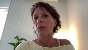 Izvor: N1 Beograd Ana Lalić Hegediš, novinarka i predsednica Nezavisnog društva novinara Vojvodine, (NDNV)