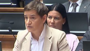 Poslanica o dvojici predsednika opštine: "Prešli su u SNS i sve im je oprošteno" 12 Poslanica o dvojici predsednika opštine: "Prešli su u SNS i sve im je oprošteno" 9