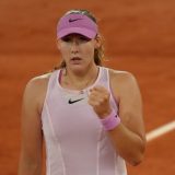Mira Andrejeva, Rolan Garos
