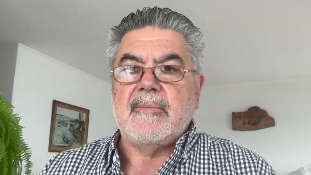 Vinska boca, opklada i automehaničar: Kako je izumljena nova sprava za pomoć pri porođaju 2 Horhe Odon