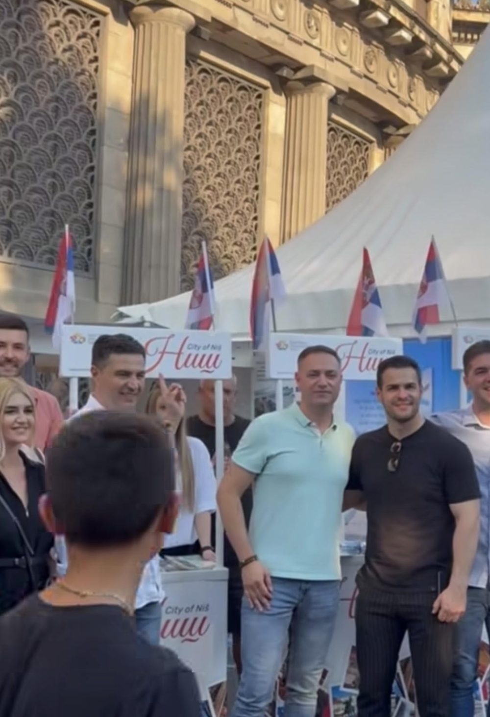 Zašto je promotivni štand Turističke organizacije Niš "učestvovao" na mitingu SNS u Beogradu 27. juna? 2