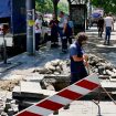 Meštani Ostružnice blokirali put zbog vode: Kvarovi na vodovodnoj mreži sve češće Beograđanima ostavljaju suve česme 7