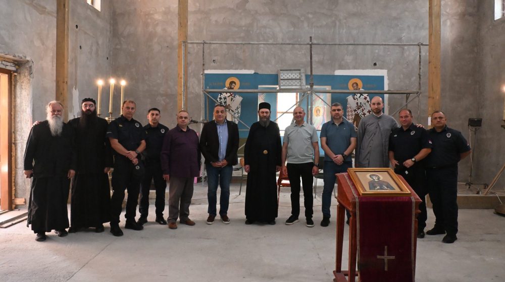 Iguman manastira Hilandar posetio Hram Svete Petke u zatvoru u Sremskoj Mitrovici 9