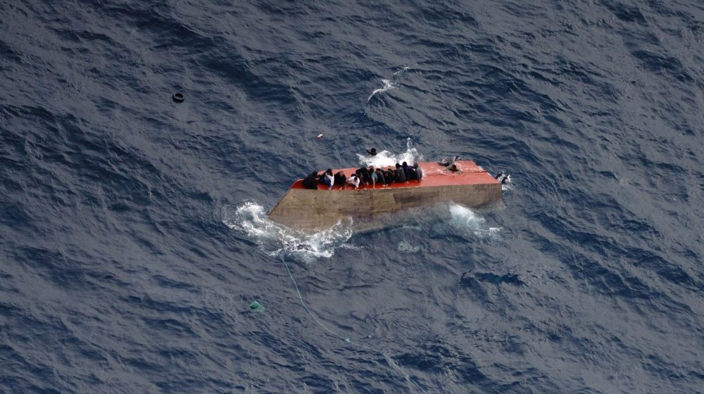 Prevrnuo se čamac sa migrantima kod Libije, više od 50 poginulih 11