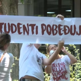 "Ovde je sve počelo": Studentski protest u Novom Sadu, postavljanje štandova pred glavni deo programa 7