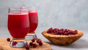 Jedan gutljaj vraća u detinjstvo: Recept za domaći sirup od višnje koji ćete praviti svake godine