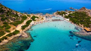 Jedna od najlepših plaža u Evropi uvela nesvakidašnju zabranu - i izazvala burne reakcije 2 plaža