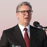 Vučić objavio novi paket mera: Najavljeno povećanje plata i penzija, jednokratna pomoć i novi vaučeri za odmor 5