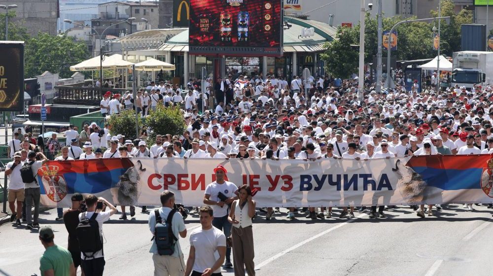 SNS skup u Beogradu: Počelo razvijanje zastave, mnoge ulice zatvorene za saobraćaj 9