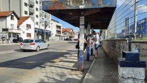 Neke "pečurke" stare i po 40 godina: Nesreća u Mladenovcu pokrenula pitanje održavanja autobuskih stajališta 5